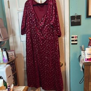 BloomChic Burgundy Starry Long Sleeve Dress